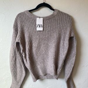 NWT Zara Women's Beige Knit Sweater